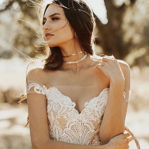 TARA LAUREN WEDDING GOWN - Picture 1 of 5